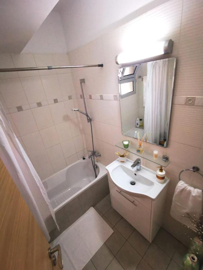 Amazing 2-Bedroom Apartment With Pool!! Лимасол Екстериор снимка